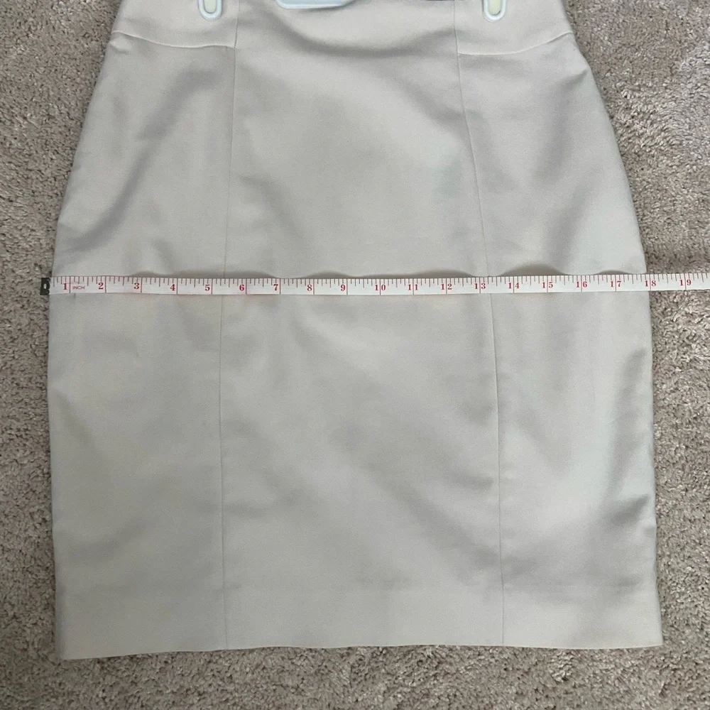H&M Women’s Skirt - Picture 4 of 5